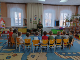 Час мужества "Всем военным посвящается..." Час мужества "Всем военным посвящается...".